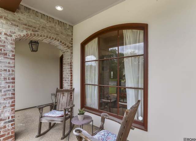 Property at 19026 Epernay Ct, Baton Rouge, LA 70817, 4 beds, 3 baths