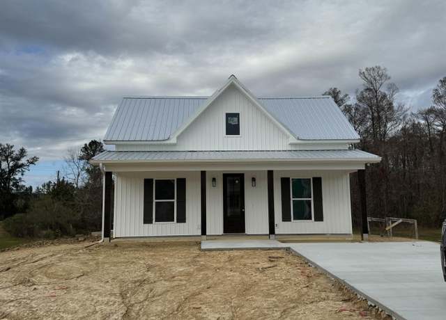 Property at 26205 Riverscape Dr, Springfield, LA 70462, 3 beds, 2 baths