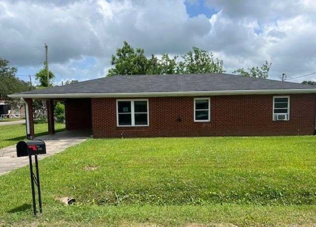 Property at 201 Marleen St, Houma, LA 70364, 3 beds, 1 bath