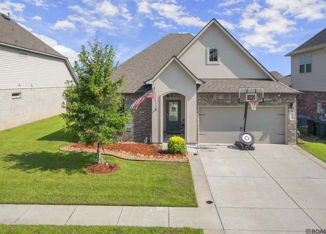 Property at 40170 Reese Ln, Prairieville, LA 70769, 4 beds, 2 baths