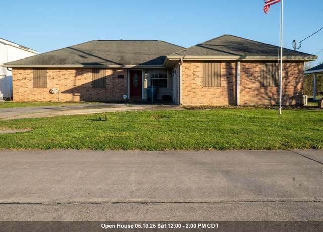 Property at 323 Elm Dr, Raceland, LA 70394, 3 beds, 2 baths