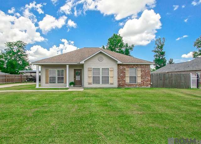 Property at 41066 Don Lou Rd, Gonzales, LA 70737, 3 beds, 2 baths
