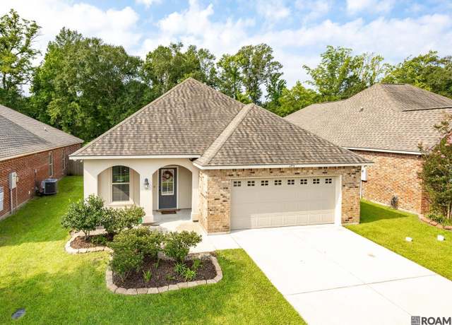 Property at 4725 Belle Vue Dr, Addis, LA 70710, 3 beds, 2 baths