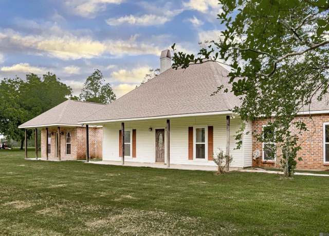 Property at 12805 Fordoche Bayou Rd, Morganza, LA 70759, 4 beds, 3 baths