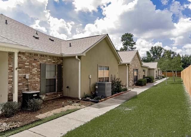 Property at 11510 Southfork Ave #34, Baton Rouge, LA 70816, 3 beds, 2 baths