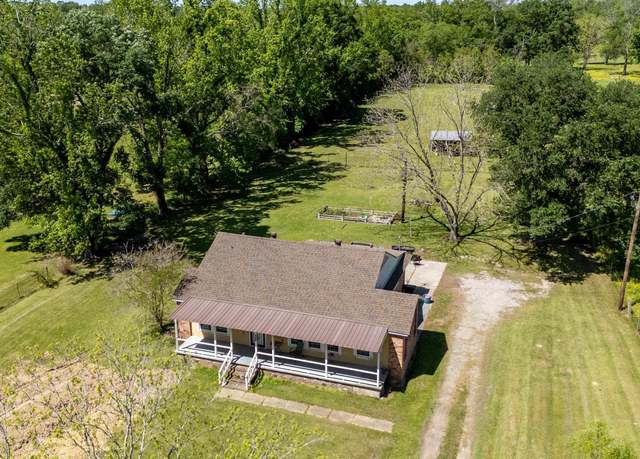 Property at 2015 Old Baker Rd, Zachary, LA 70791, 2 beds, 1 bath