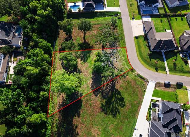 Property at 219 Cypress Crossing Dr, Belle Chasse, LA 70037