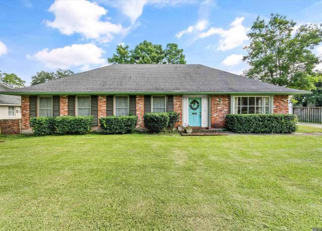 Property at 5057 Whitehaven St, Baton Rouge, LA 70808, 3 beds, 2 baths