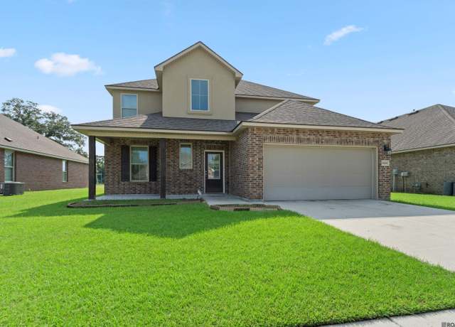 Property at 39405 Legacy Lake Dr, Gonzales, LA 70737, 5 beds, 2.5 baths