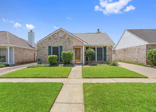 Property at 15356 Mary Louise Ave, Baton Rouge, LA 70817, 3 beds, 2 baths