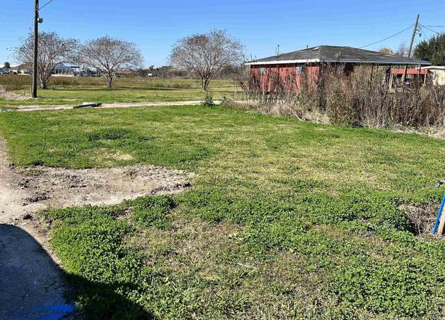 Property at 118 West 198th St, Galliano, LA 70354