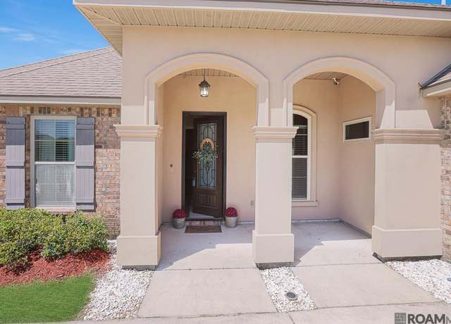 Property at 13283 Crownridge Dr, Gonzales, LA 70737, 4 beds, 3 baths