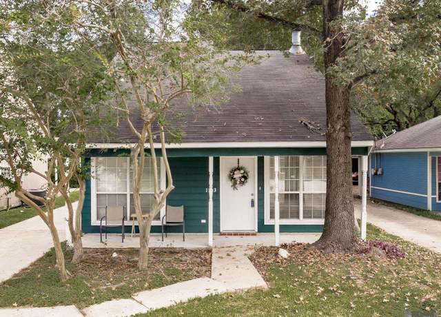 Property at 1703 Fountain Ave, Baton Rouge, LA 70810, 2 beds, 2 baths