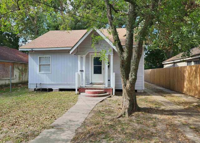 Property at 3235 Alliquippa St, Baton Rouge, LA 70805, 2 beds, 1 bath