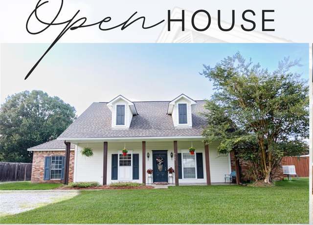Property at 9155 Lockhart Rd, Denham Springs, LA 70726, 3 beds, 2 baths