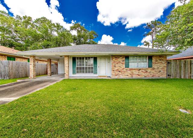 Property at 217 Cascade Dr, Houma, LA 70364, 3 beds, 2 baths