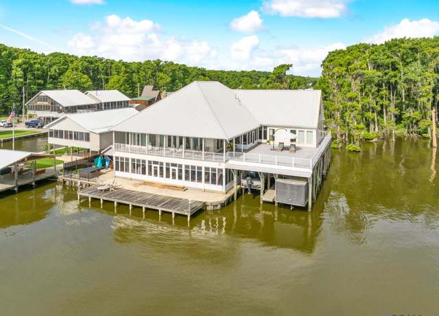 Property at 336 Bayou Tranquille Rd, Pierre Part, LA 70339, 5 beds, 6.5 baths