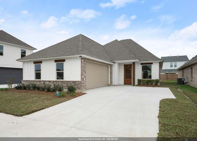 Property at 3206 Creekmere Ln, Baton Rouge, LA 70810, 4 beds, 3 baths