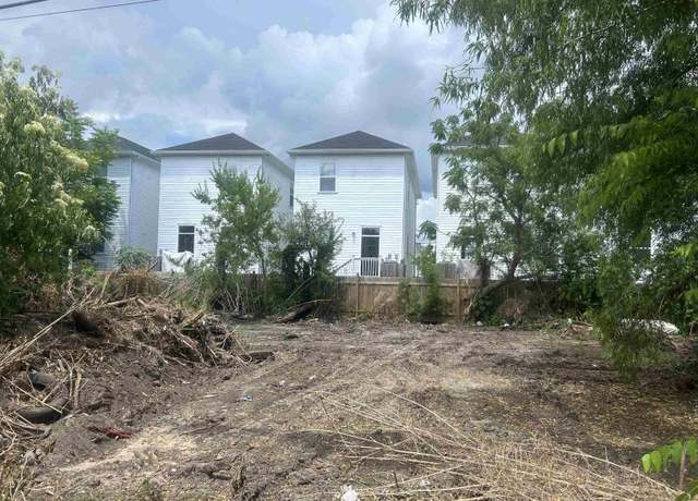 Property at 3417 Momus Ct, New Orleans, LA 70125