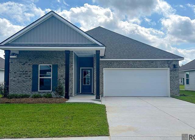 Property at 12922 Bay Leaf Dr, Denham Springs, LA 70726, 4 beds, 2 baths