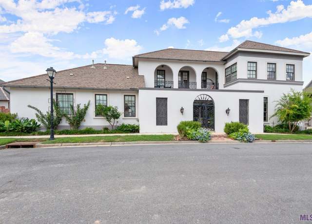 Property at 8164 Willow Grove Blvd, Baton Rouge, LA 70810, 3 beds, 2.5 baths