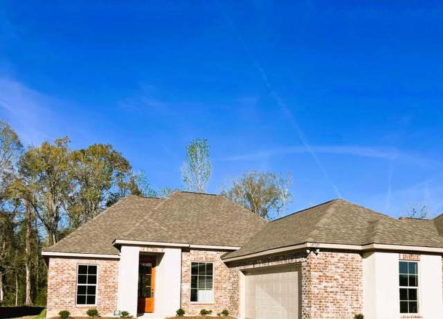 Property at 18725 Seabiscuit Ln, Zachary, LA 70791, 3 beds, 2 baths