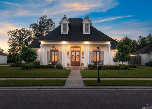 Property at 11375 Kaylin Cv, Geismar, LA 70734, 5 beds, 4.5 baths