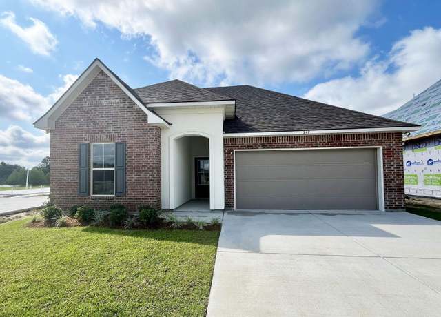 Property at 247 Owl Dr, Houma, LA 70364, 3 beds, 2 baths