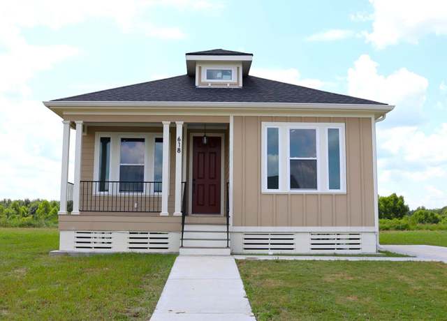 Property at 618 Jean Charles Blvd, Gray, LA 70359, 3 beds, 2 baths