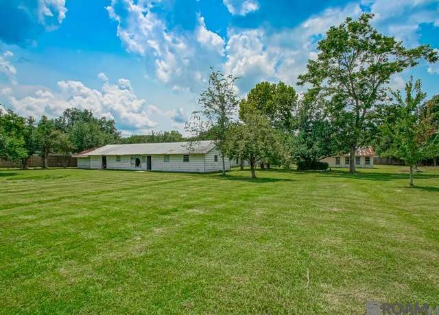 Property at 247 N 12th St, Ponchatoula, LA 70454