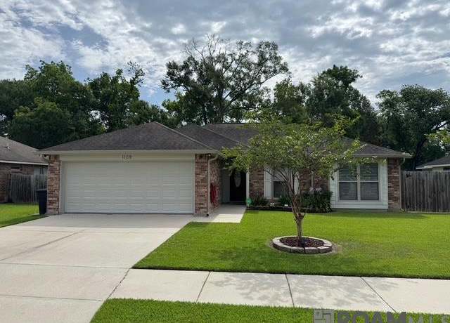 Property at 1109 Point Andrew Dr, Gonzales, LA 70737, 3 beds, 2 baths