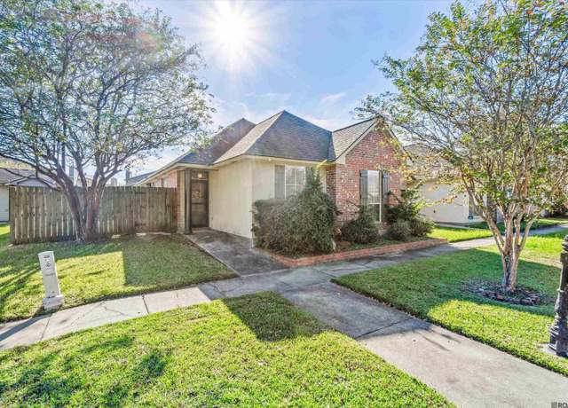 Property at 15072 Ferrell Ave, Saint George, LA 70817, 3 beds, 2 baths