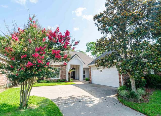 Property at 3679 E Meadow Ct, Zachary, LA 70791, 3 beds, 2 baths