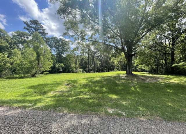 Property at 9606 Shady Bluff Dr, Baton Rouge, LA 70818