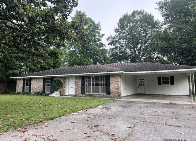 Property at 11666 Parkwood Dr, Baton Rouge, LA 70815, 3 beds, 2 baths