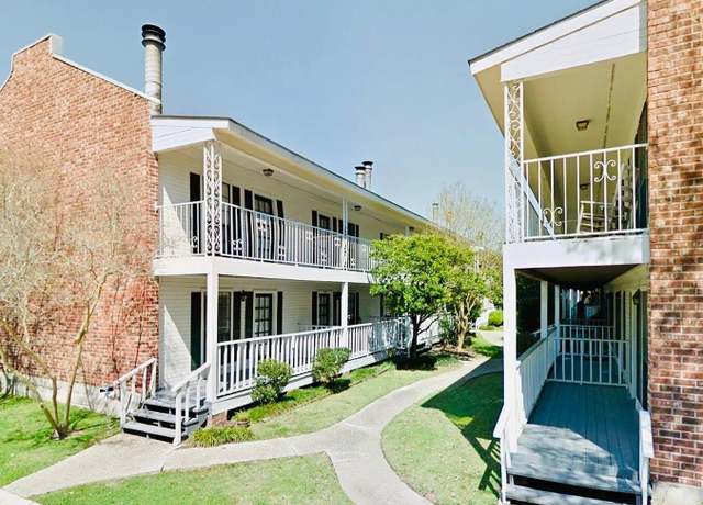 Property at 4342 Stumberg Ln, Baton Rouge, LA 70816, 2 beds, 2.5 baths
