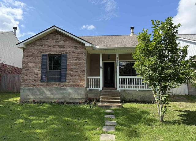 Property at 17215 Strain Rd, Baton Rouge, LA 70816, 3 beds, 2 baths