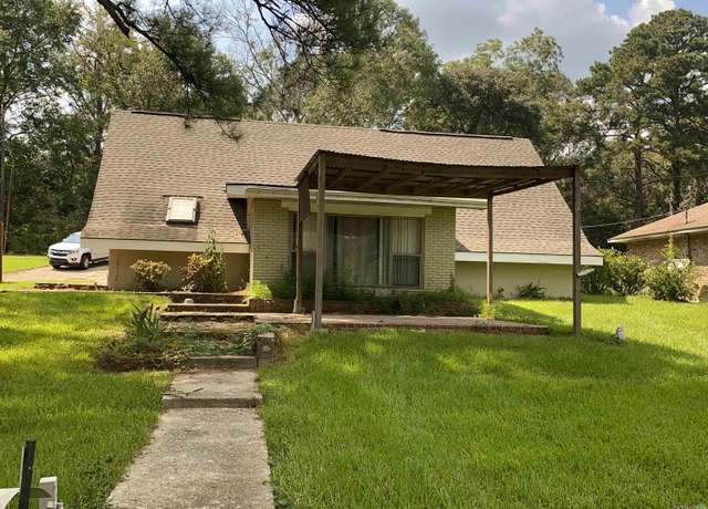 Property at 8055 W Lakeshore Dr, Ethel, LA 70730, 4 beds, 3 baths