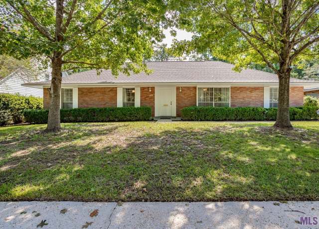 Property at 676 College Hill Dr, Baton Rouge, LA 70808, 3 beds, 2 baths