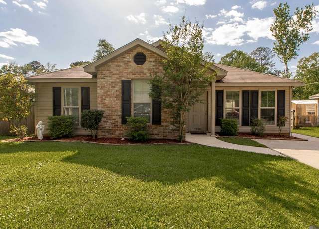 Property at 70291 B St, Covington, LA 70433, 3 beds, 2 baths