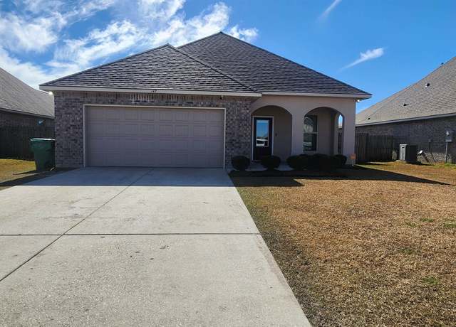 Property at 147 Cesare Dr, Thibodaux, LA 70301, 3 beds, 2 baths