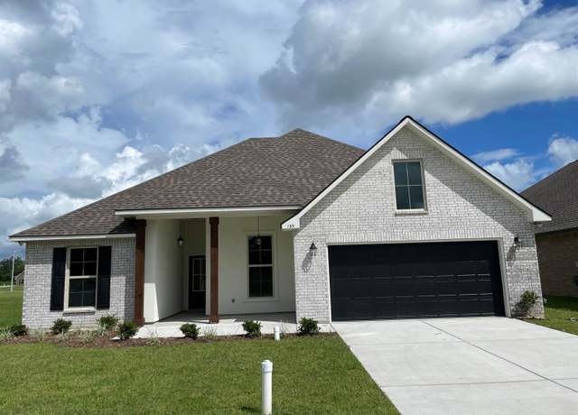 Property at 135 Rue Jeanette, Houma, LA 70364, 5 beds, 3 baths