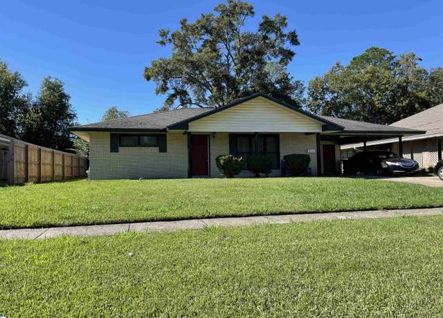 Property at 6145 Cedar Grove Dr, Baton Rouge, LA 70812, 3 beds, 1.5 baths