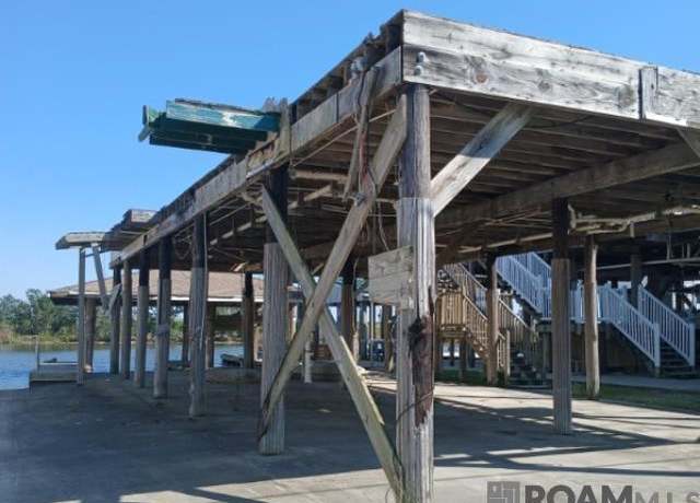 Property at 100 Lillian Ln, Chauvin, LA 70344