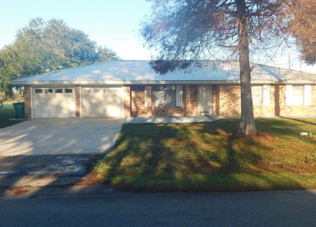 Property at 373 Chester Lee St, Larose, LA 70373, 3 beds, 3 baths