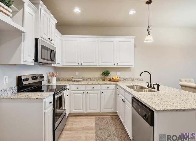 Property at 17457 Berkshire Dr, Prairieville, LA 70769, 2 beds, 2 baths