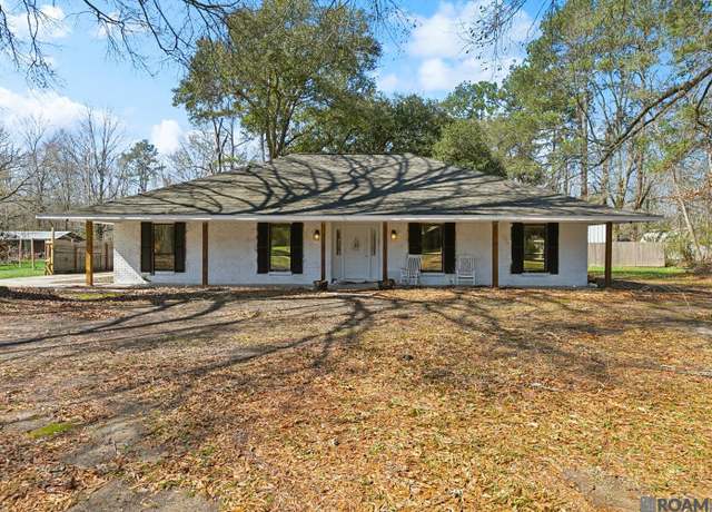 Property at 11205 Lazy Lake Dr, Baton Rouge, LA 70818, 3 beds, 2 baths