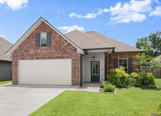 Property at 40077 Trace Ave, Prairieville, LA 70769, 3 beds, 2 baths