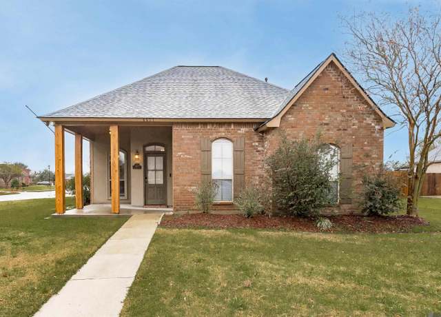 Property at 4621 Little Hope Dr, Addis, LA 70710, 3 beds, 2 baths
