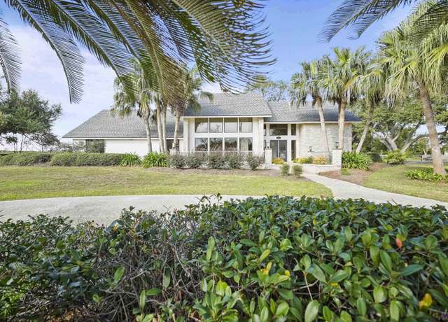 Property at 142 Plaisance St, Golden Meadow, LA 70357, 5 beds, 3 baths